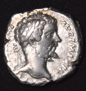 GORGEOUS EMPEROR SEPTIMIUS SEVERUS SILVER DENARIUS W/ HORSE RIDING REVERSE! AR!