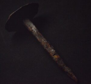 OLD VERY LARGE MEDIEVAL NAIL!